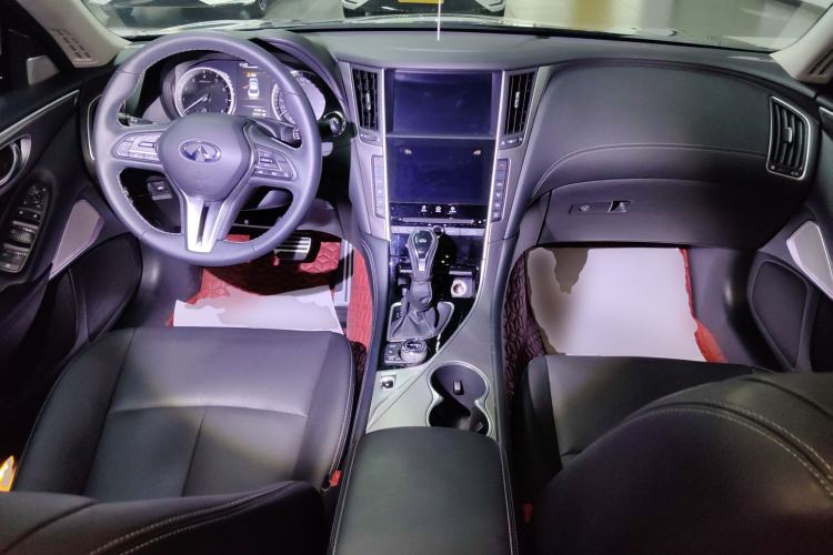Used Infiniti Q50L 2022 2.0T Enjoyment Sport Edition Center Console