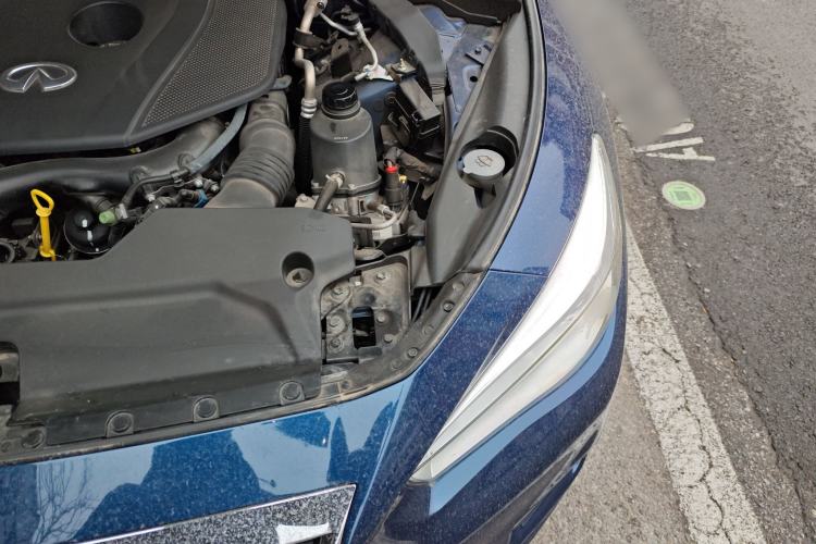 Used Infiniti Q50L 2022 2.0T Comfort Edition Engine Bay Left