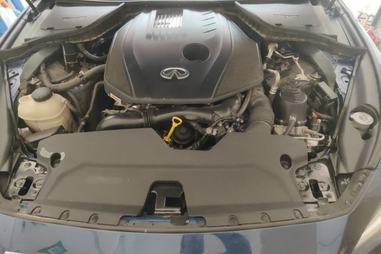 Used Infiniti Q50L 2022 2.0T Enjoyment Sport Edition Engine Bay