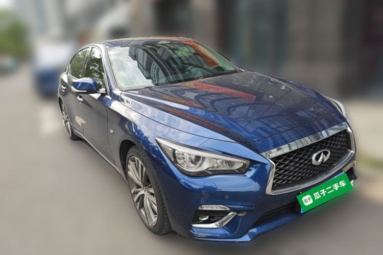 Used Infiniti Q50L 2022 2.0T Enjoyment Edition Front Right 45 Deg