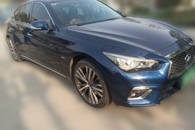 Used Infiniti Q50L 2022 2.0T Enjoyment Edition Front Right 45 Deg