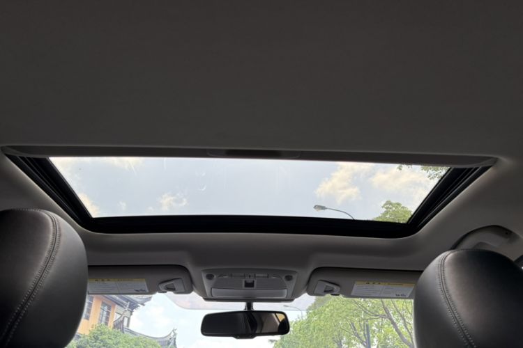 Used Infiniti Q50L 2022 2.0T Enjoyment Edition Headliner
