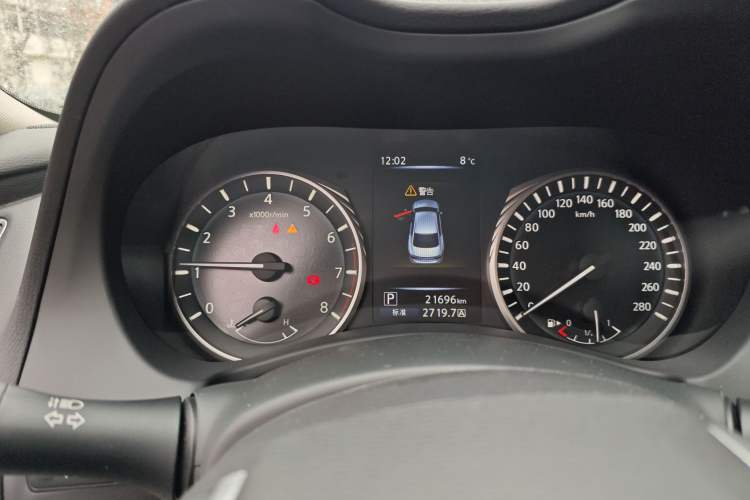Used Infiniti Q50L 2022 2.0T Comfort Edition Instrument Cluster