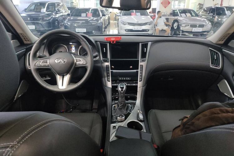 Used Infiniti Q50L 2022 2.0T Enjoyment Edition Interior 2