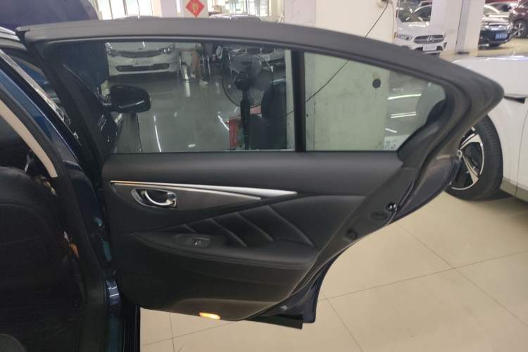 Used Infiniti Q50L 2022 2.0T Enjoyment Edition Interior 6