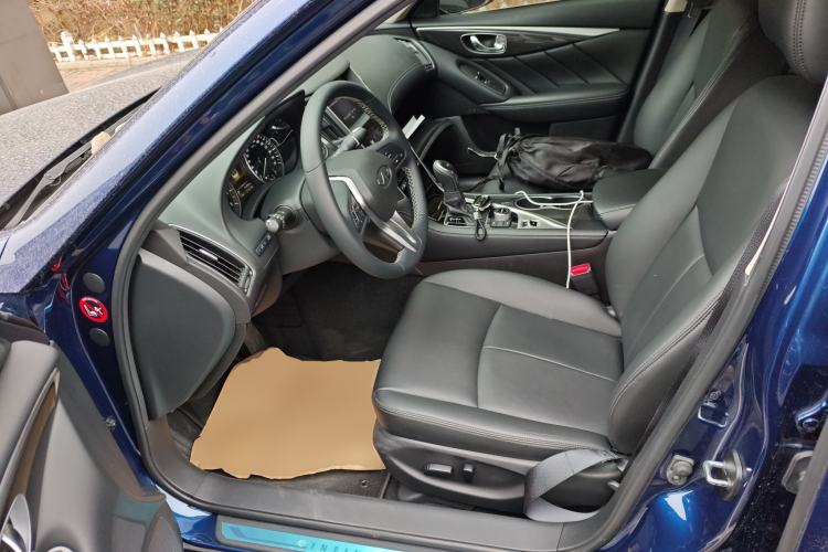 Used Infiniti Q50L 2022 2.0T Comfort Edition Left Front Seat