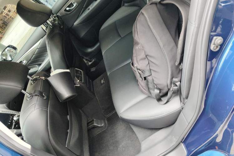 Used Infiniti Q50L 2022 2.0T Enjoyment Edition Left Rear Seat