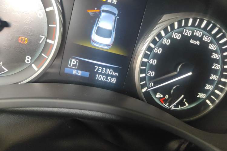 Used Infiniti Q50L 2022 2.0T Enjoyment Sport Edition Odometer Close Up