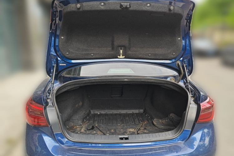 Used Infiniti Q50L 2022 2.0T Enjoyment Edition Trunk
