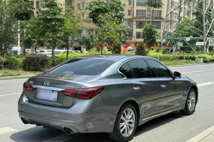 Used Infiniti Q50L 2022 2.0T Comfort Edition Exterior 4