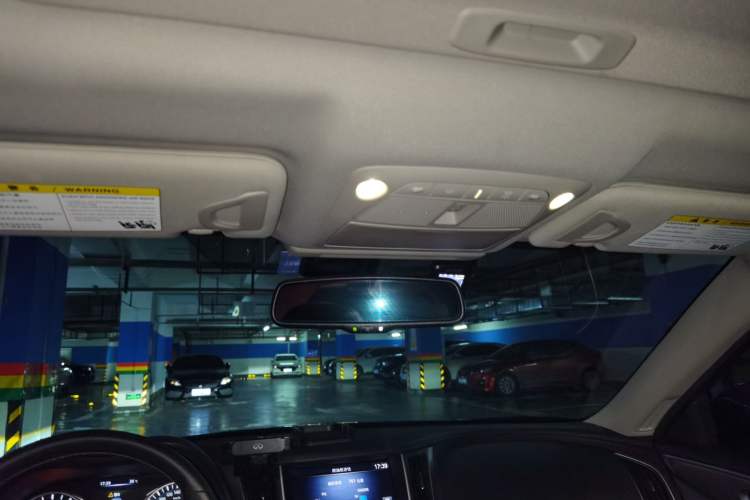 Used Infiniti Q50L 2022 2.0T Enjoyment Edition Headliner