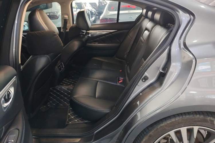 Used Infiniti Q50L 2022 2.0T Enjoyment Edition Left Rear Seat
