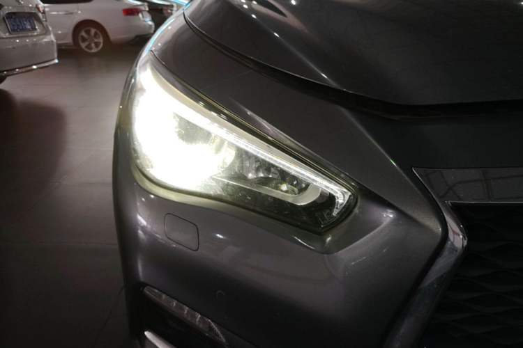 Used Infiniti Q50L 2022 2.0T Enjoyment Edition Right Front Headlight