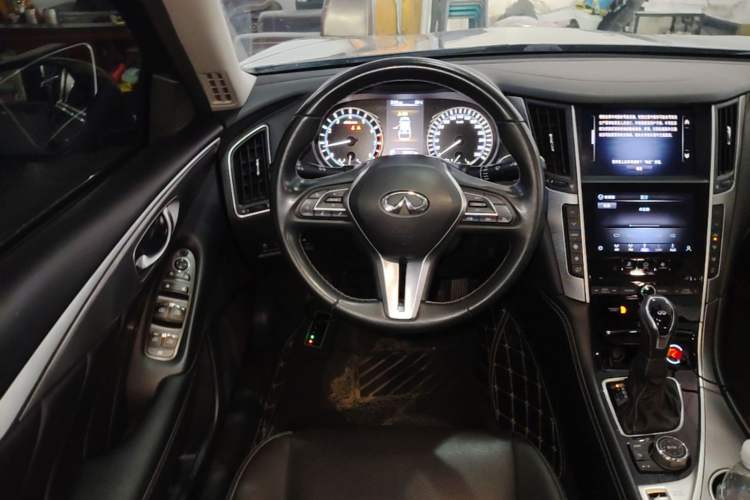 Used Infiniti Q50L 2022 2.0T Enjoyment Edition Steering Wheel