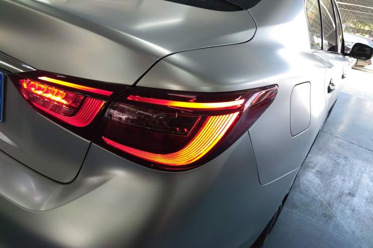 Used Infiniti Q50L 2022 2.0T Enjoyment Edition Exterior 6