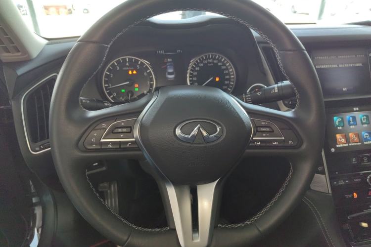 Used Infiniti Q50L 2022 2.0T Enjoyment Edition Steering Wheel