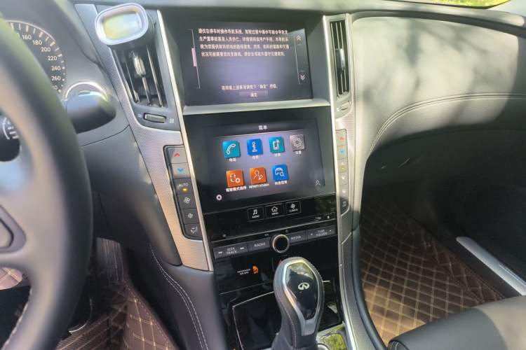 Used Infiniti Q50L 2022 2.0T Enjoyment Edition Audio And AC Panel