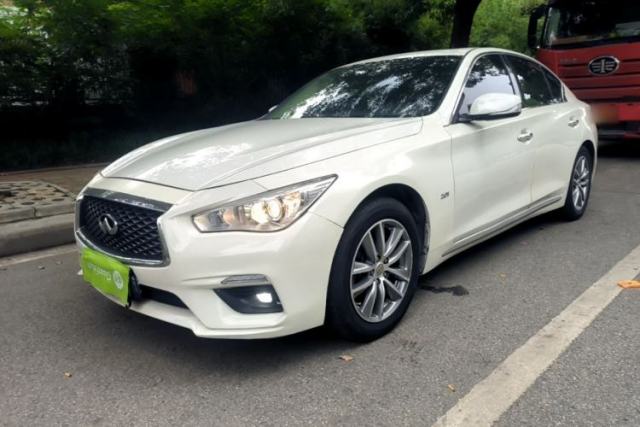 Infiniti Q50L 2022 2.0T Comfort Edition usado