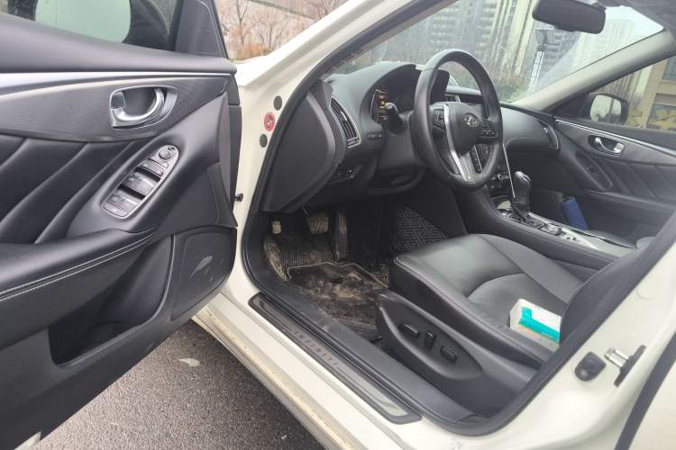 Used Infiniti Q50L 2022 2.0T Enjoyment Edition Driver Seat