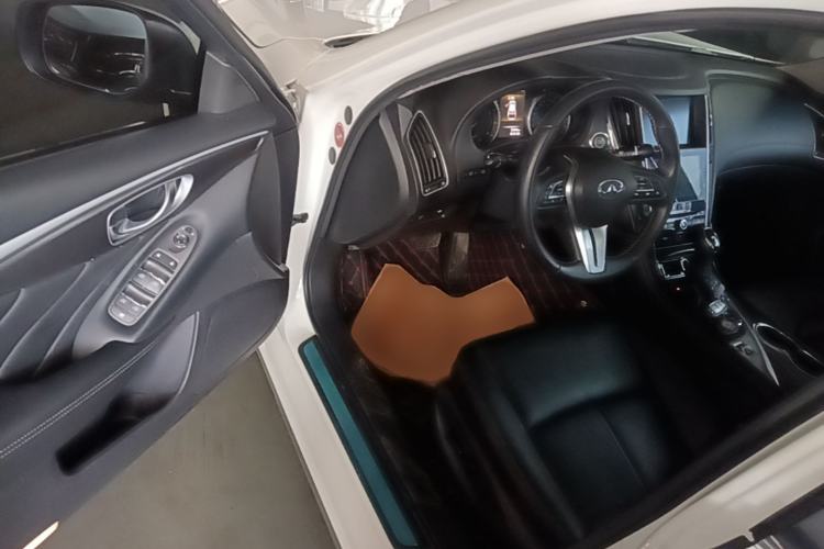 Used Infiniti Q50L 2022 2.0T Comfort Edition Driver Seat