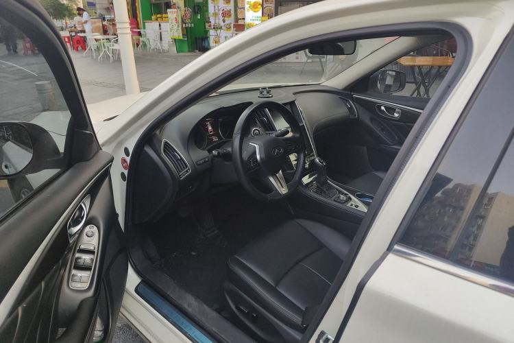 Used Infiniti Q50L 2022 2.0T Comfort Edition Driver Seat