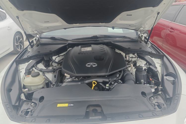 Used Infiniti Q50L 2022 2.0T Comfort Edition Engine Bay