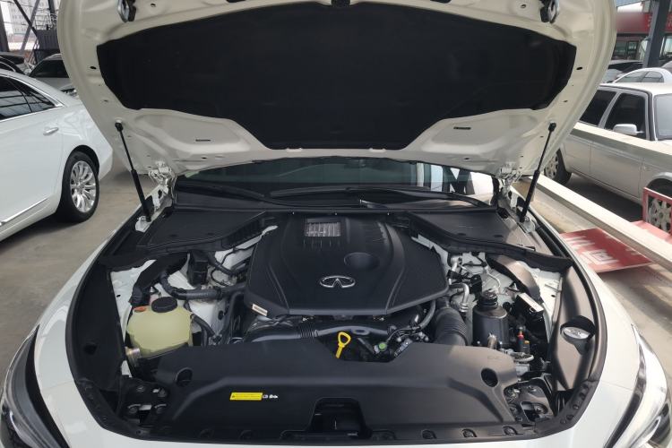 Used Infiniti Q50L 2022 2.0T Enjoyment Edition Engine Bay