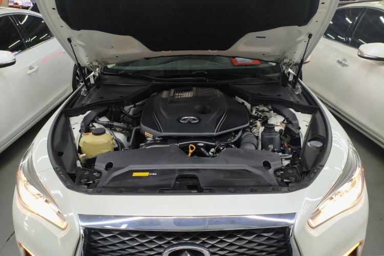 Used Infiniti Q50L 2022 2.0T Comfort Edition Engine Bay