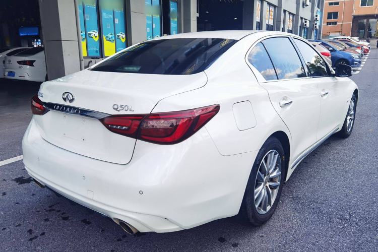 Used Infiniti Q50L 2022 2.0T Comfort Edition Exterior 1