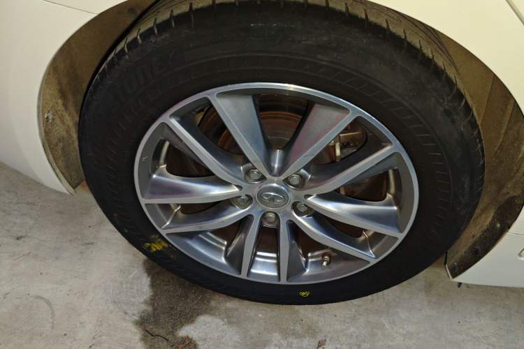 Used Infiniti Q50L 2022 2.0T Comfort Edition Exterior 2