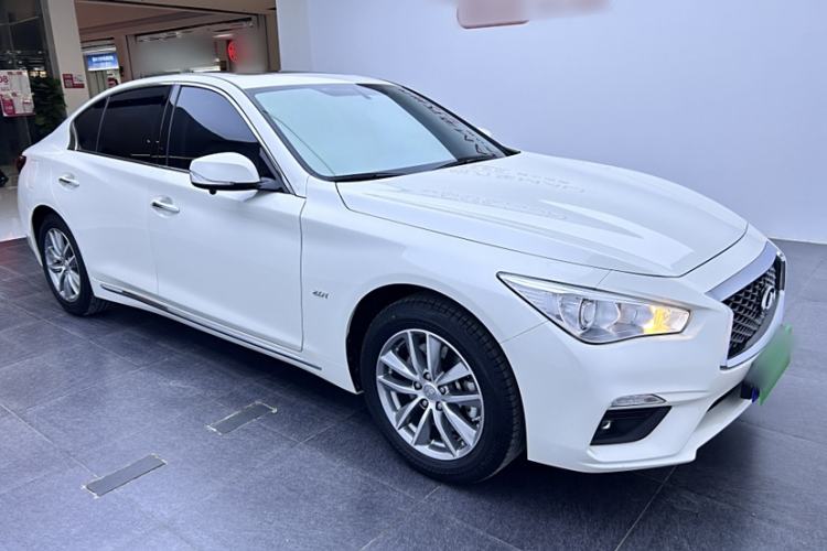 Used Infiniti Q50L 2022 2.0T Comfort Edition Exterior 2