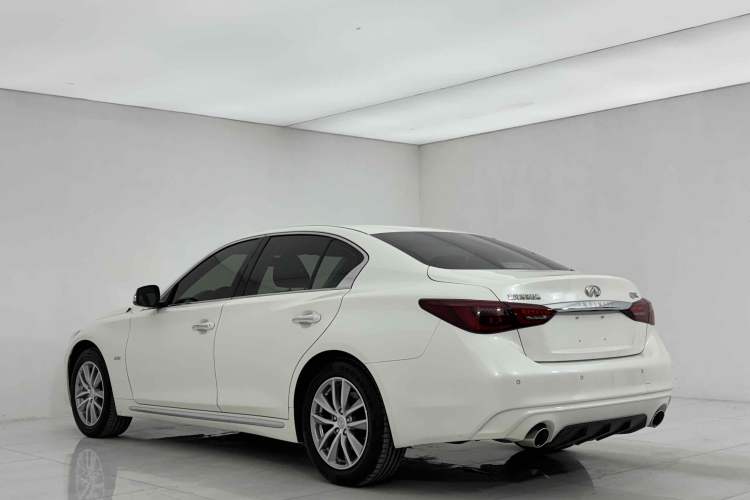 Used Infiniti Q50L 2022 2.0T Comfort Edition Exterior 3