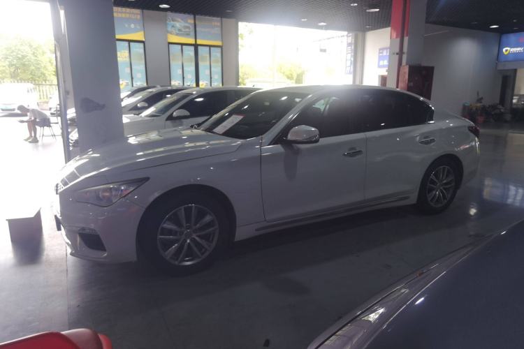 Used Infiniti Q50L 2022 2.0T Comfort Edition Exterior 3