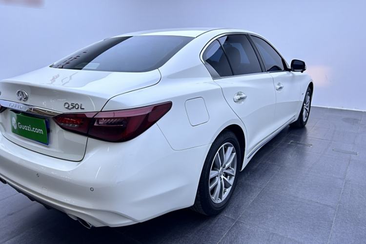 Used Infiniti Q50L 2022 2.0T Comfort Edition Exterior 6