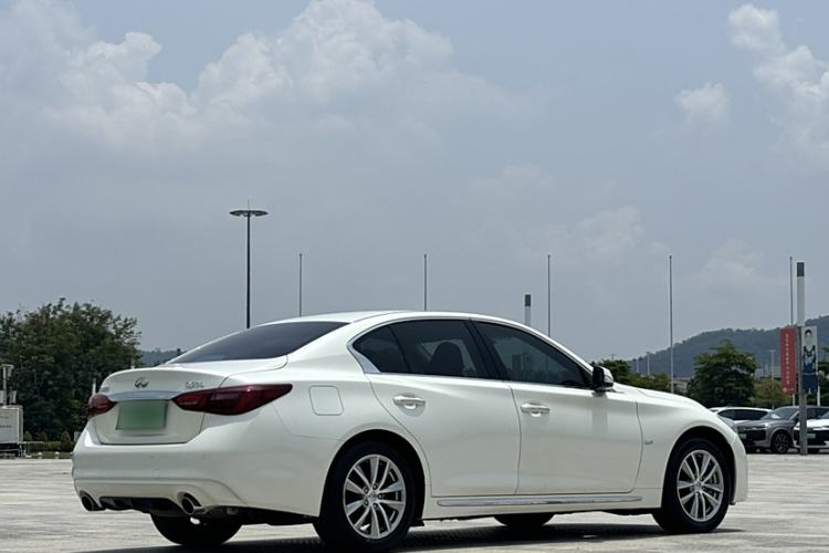 Used Infiniti Q50L 2022 2.0T Comfort Edition Exterior 7