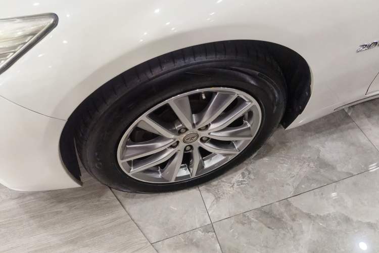 Used Infiniti Q50L 2022 2.0T Comfort Edition Exterior 7
