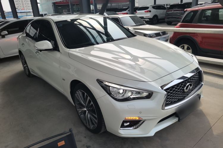 Used Infiniti Q50L 2022 2.0T Enjoyment Edition Front Right 45 Deg