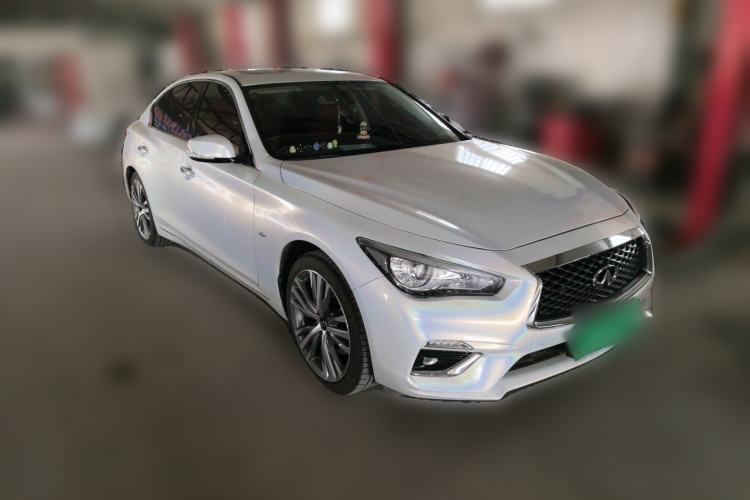 Used Infiniti Q50L 2022 2.0T Enjoyment Edition Front Right 45 Deg