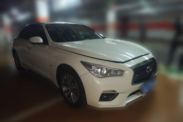 Used Infiniti Q50L 2022 2.0T Comfort Edition Front Right 45 Deg