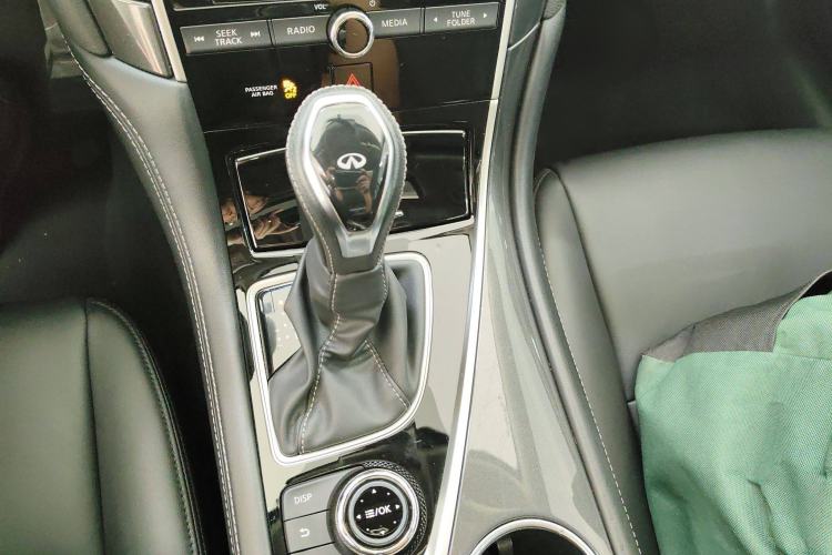 Used Infiniti Q50L 2022 2.0T Comfort Edition Gear Lever