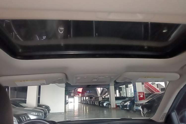 Used Infiniti Q50L 2022 2.0T Comfort Edition Headliner
