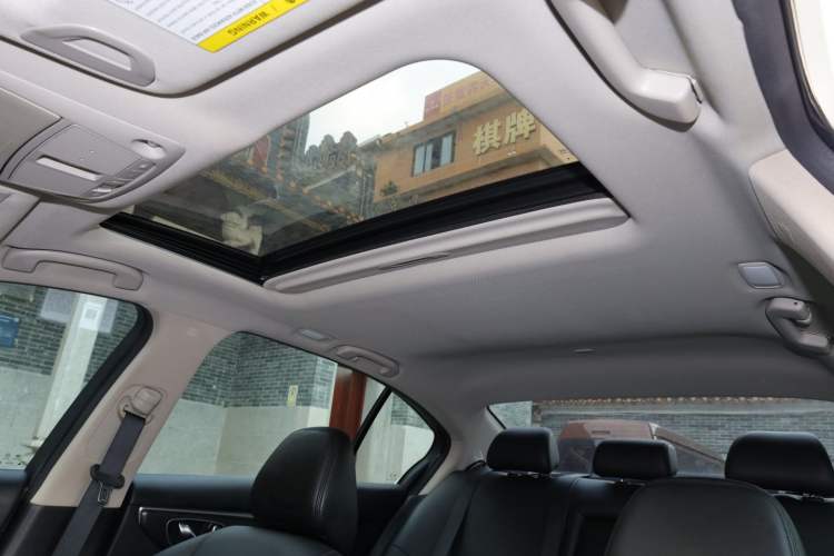 Used Infiniti Q50L 2022 2.0T Comfort Edition Interior 11