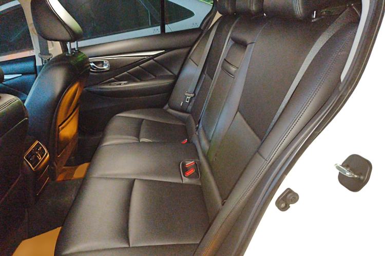 Used Infiniti Q50L 2022 2.0T Comfort Edition Interior 4