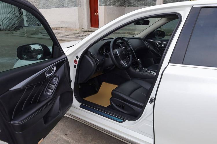 Used Infiniti Q50L 2022 2.0T Comfort Edition Interior 4