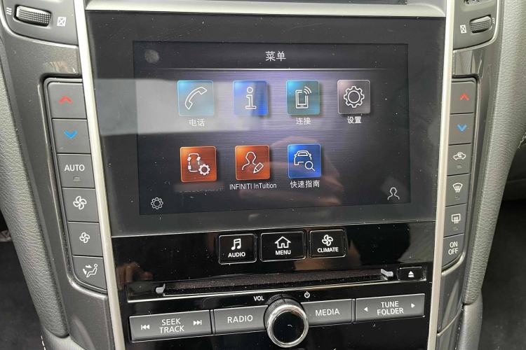 Used Infiniti Q50L 2022 2.0T Comfort Edition Interior 6