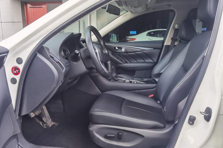 Used Infiniti Q50L 2022 2.0T Comfort Edition Left Front Seat