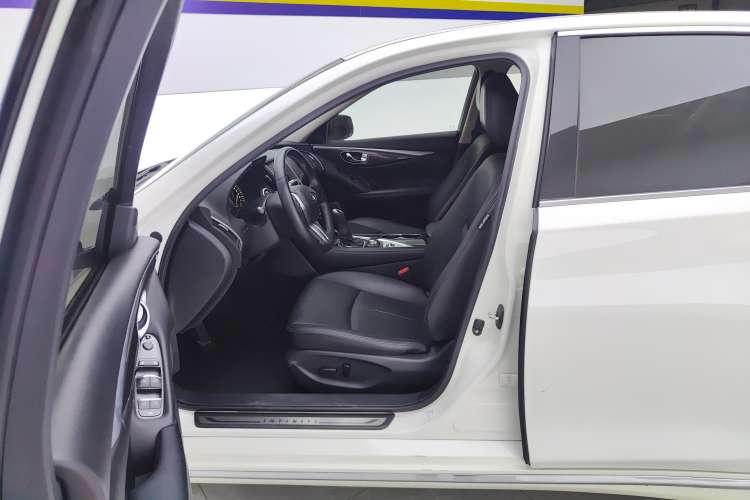 Used Infiniti Q50L 2022 2.0T Comfort Edition Left Front Seat