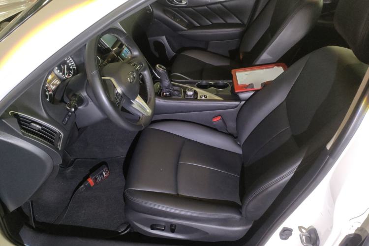 Used Infiniti Q50L 2022 2.0T Comfort Edition Left Front Seat