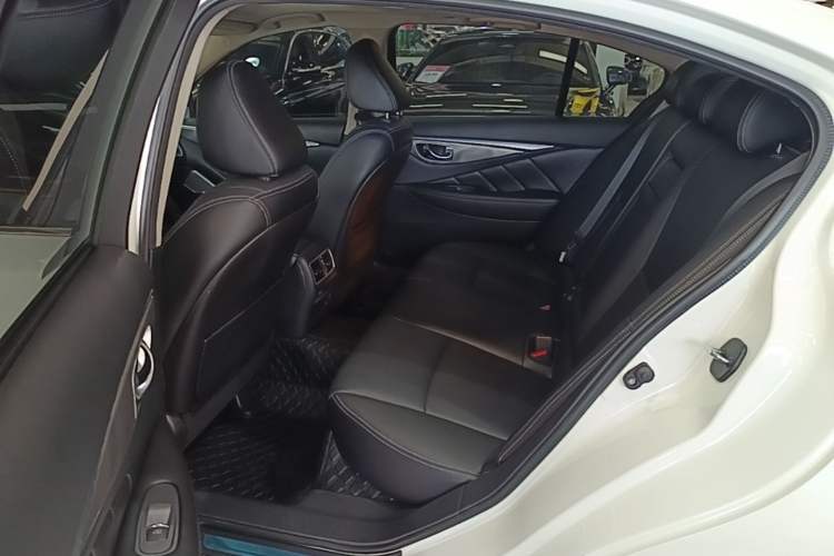 Used Infiniti Q50L 2022 2.0T Enjoyment Edition Left Rear Seat
