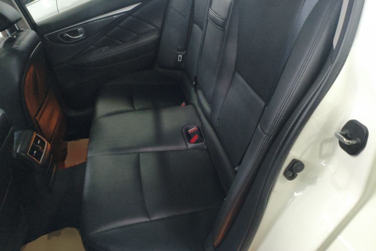 Used Infiniti Q50L 2022 2.0T Comfort Edition Left Rear Seat
